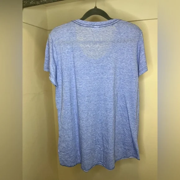 Women’s heathered blue Old Forge Tshirt size XL - Picture 6 of 6